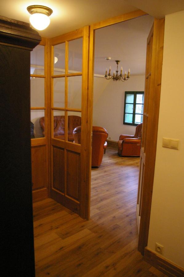 Penzion Mansky Dvur Dolni Zandov Exterior foto